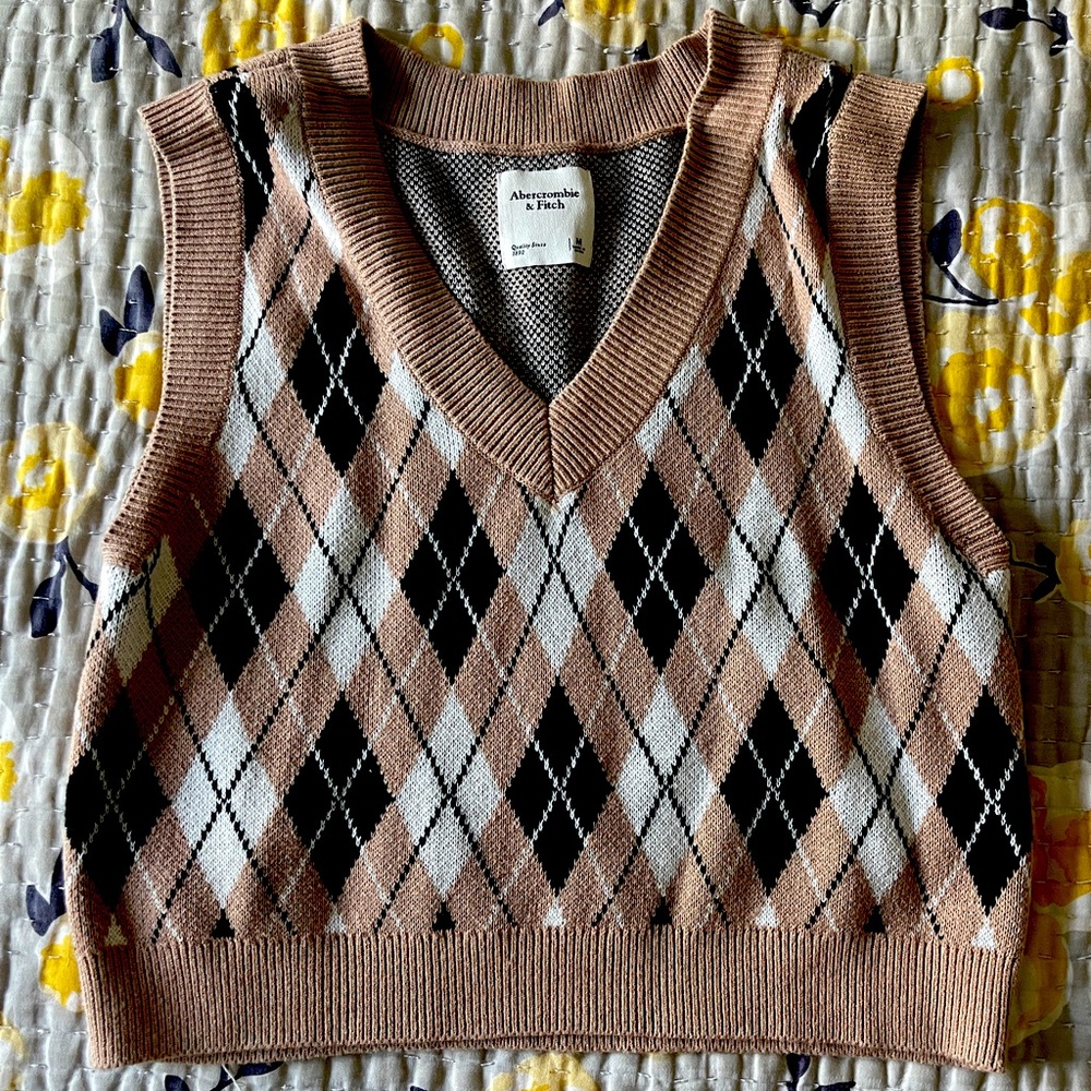 Abercrombie sweater vest